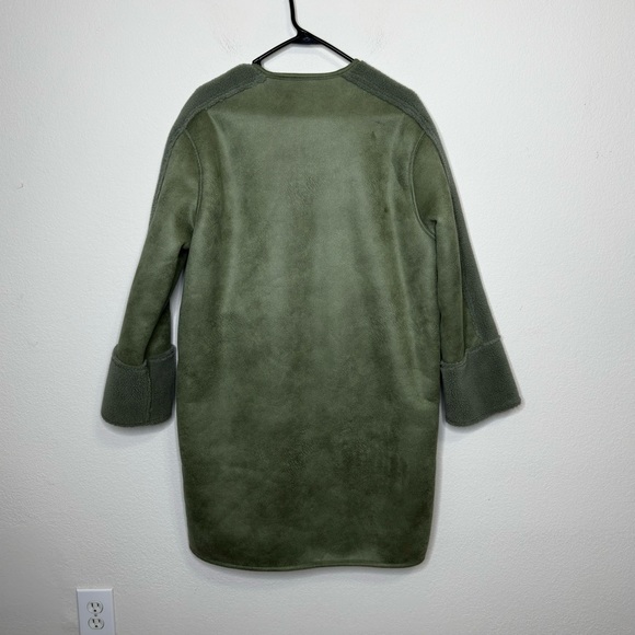 L. F. Markey Reversible Heat Coat in Duck Egg size S/M - Picture 3 of 9